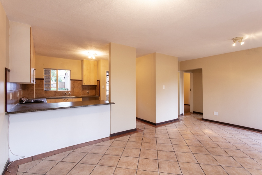 To Let 2 Bedroom Property for Rent in Olympus AH Gauteng