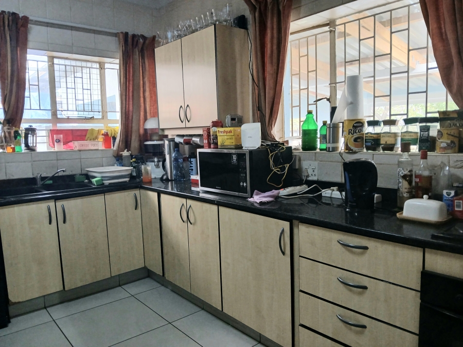 4 Bedroom Property for Sale in Edenvale Central Gauteng