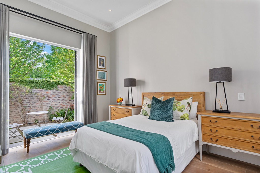 5 Bedroom Property for Sale in Waterfall Equestrian Estate Gauteng