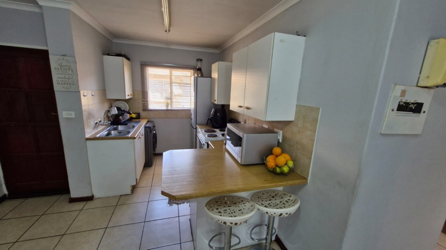 2 Bedroom Property for Sale in Willow Park Manor Gauteng