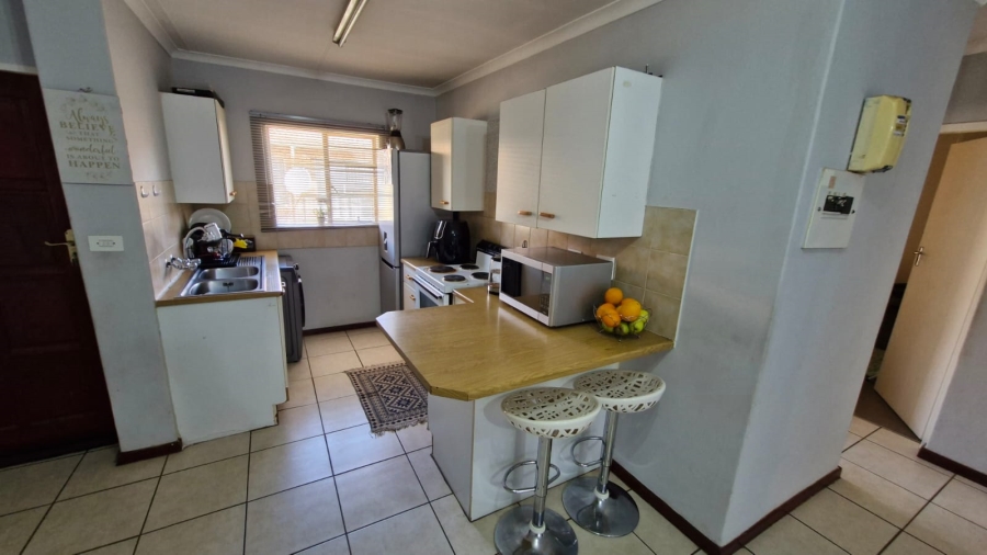 2 Bedroom Property for Sale in Willow Park Manor Gauteng