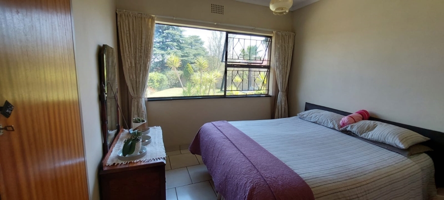 3 Bedroom Property for Sale in Breaunanda Gauteng