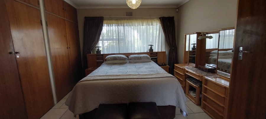 3 Bedroom Property for Sale in Breaunanda Gauteng