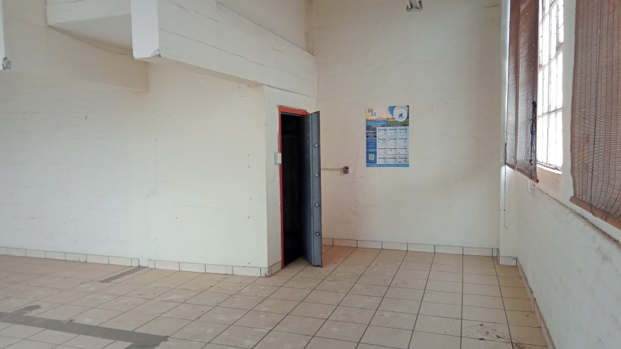 To Let commercial Property for Rent in Booysens Reserve Gauteng