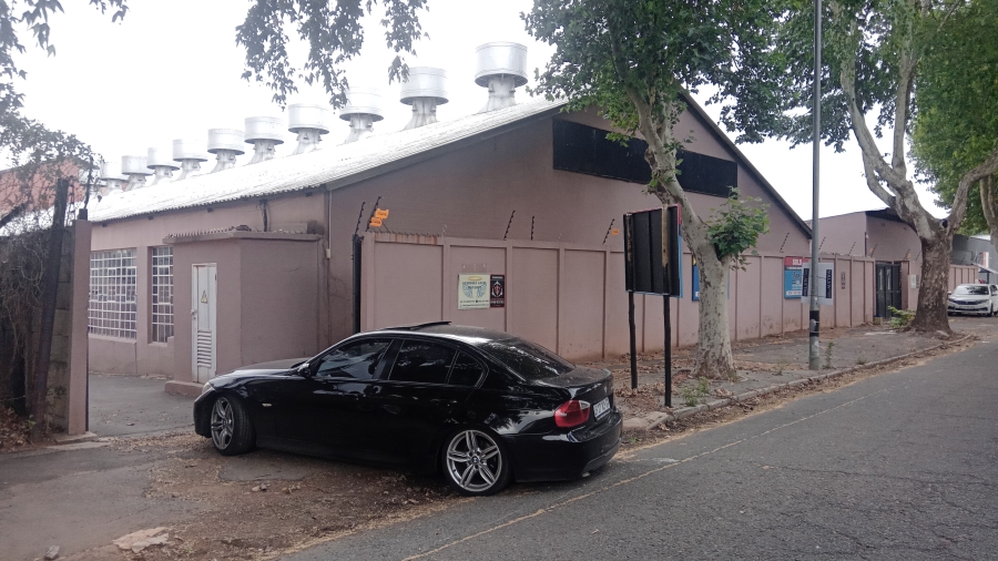 To Let commercial Property for Rent in Booysens Reserve Gauteng