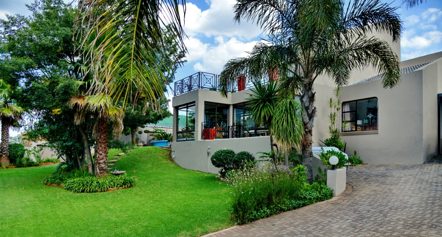 4 Bedroom Property for Sale in Noordheuwel Gauteng