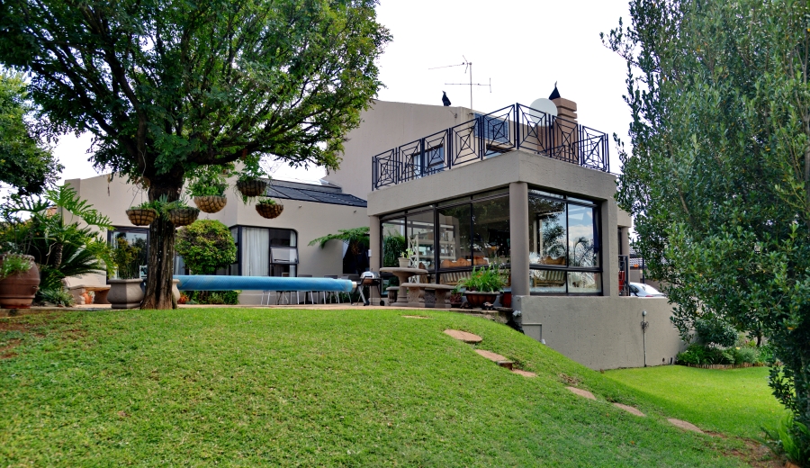 4 Bedroom Property for Sale in Noordheuwel Gauteng