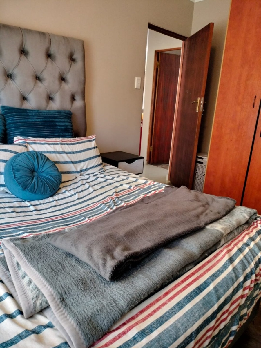 2 Bedroom Property for Sale in Montana Gauteng