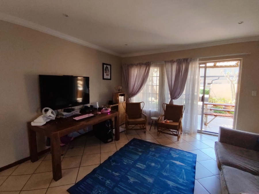 2 Bedroom Property for Sale in Annlin Gauteng