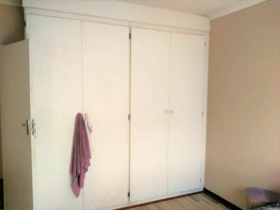 2 Bedroom Property for Sale in Highveld Gauteng