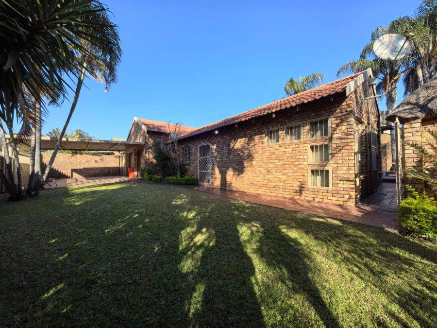 To Let 3 Bedroom Property for Rent in Montana Gauteng