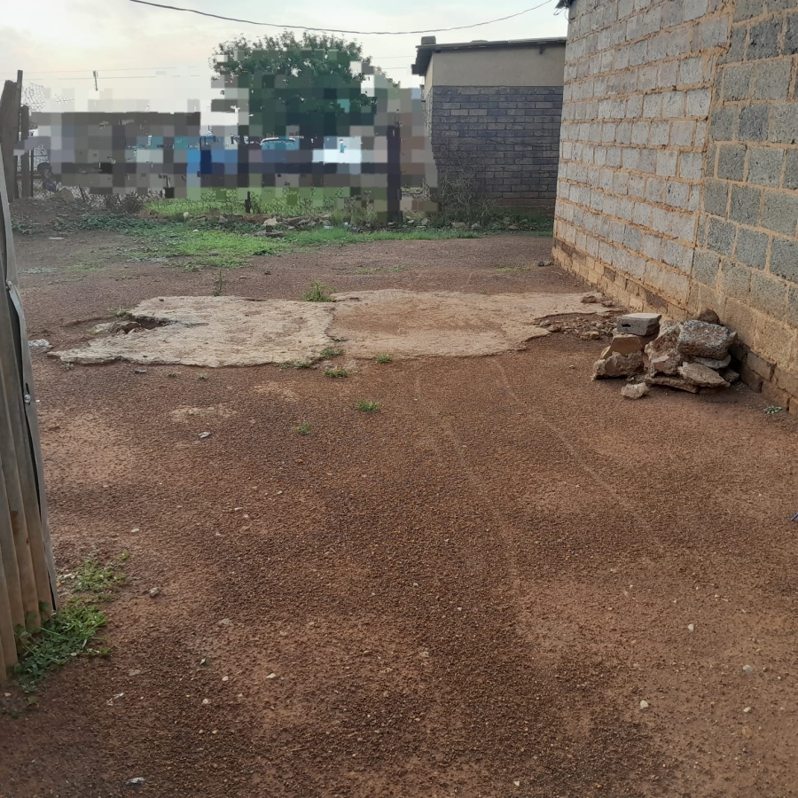 2 Bedroom Property for Sale in Tsakane Gauteng