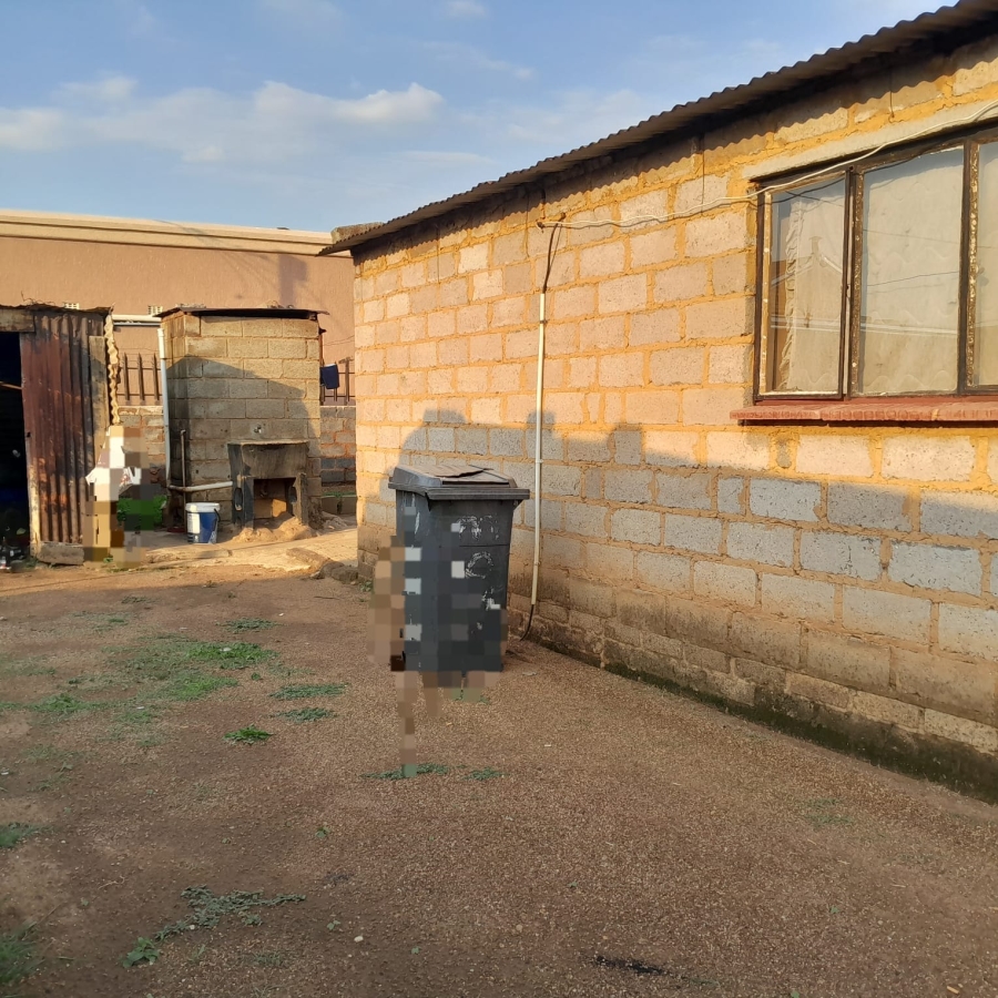 2 Bedroom Property for Sale in Tsakane Gauteng