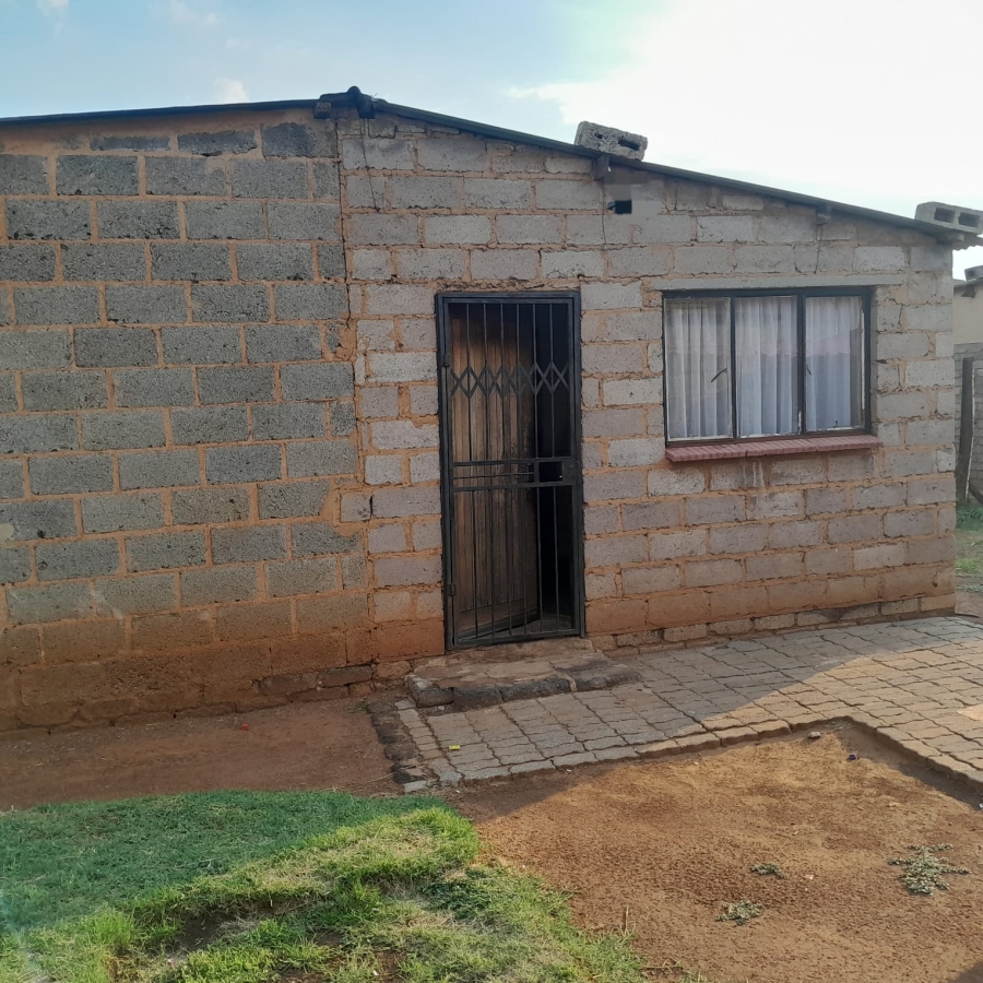 2 Bedroom Property for Sale in Tsakane Gauteng