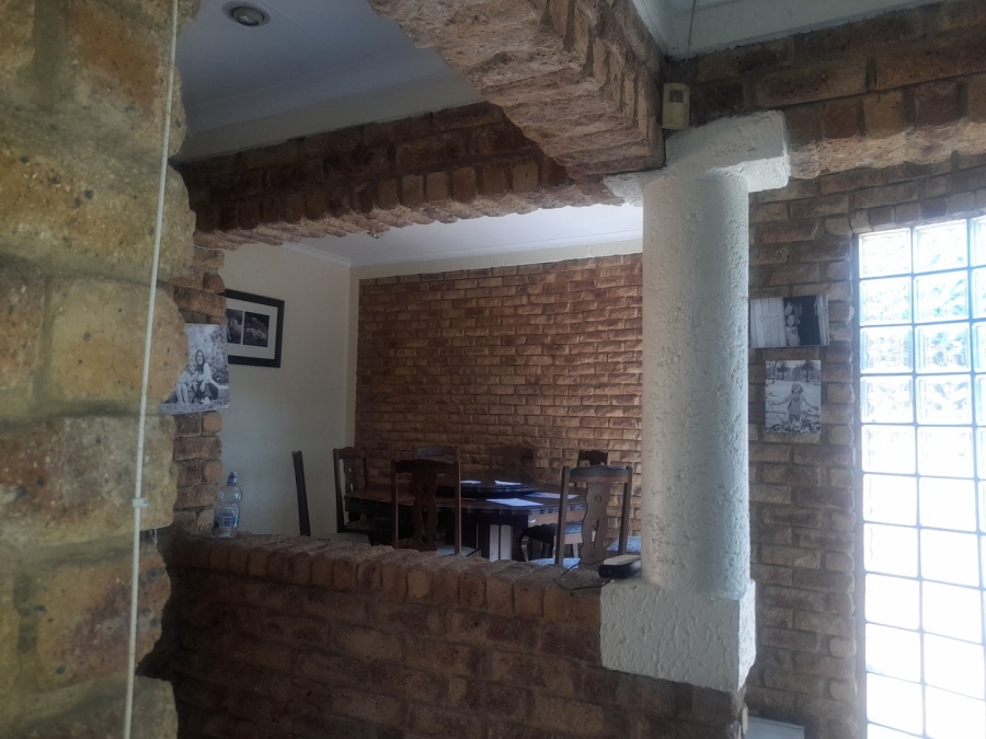 3 Bedroom Property for Sale in Bassonia Gauteng