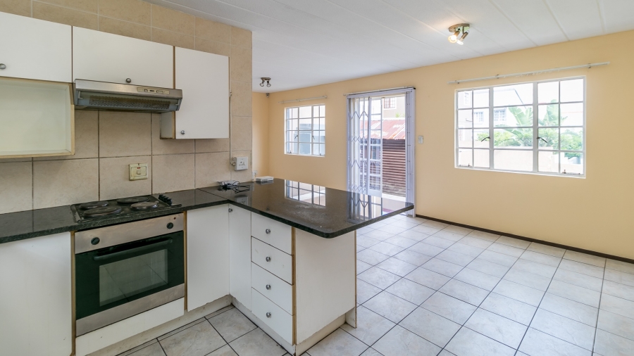 To Let 2 Bedroom Property for Rent in Halfway Gardens Gauteng