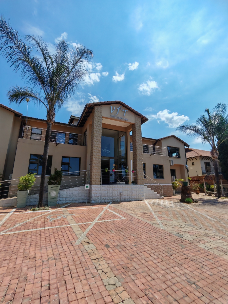 To Let commercial Property for Rent in Eldoraigne Gauteng