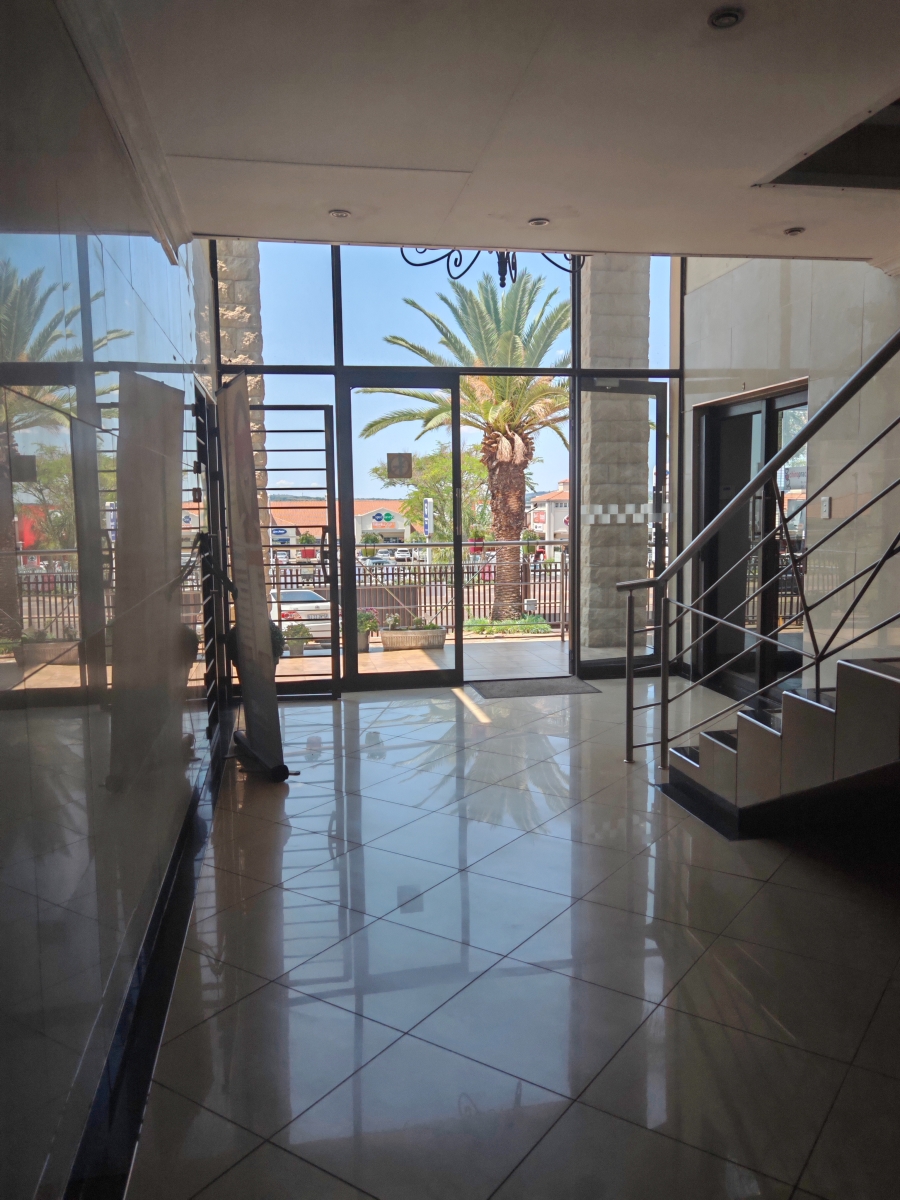 To Let commercial Property for Rent in Eldoraigne Gauteng