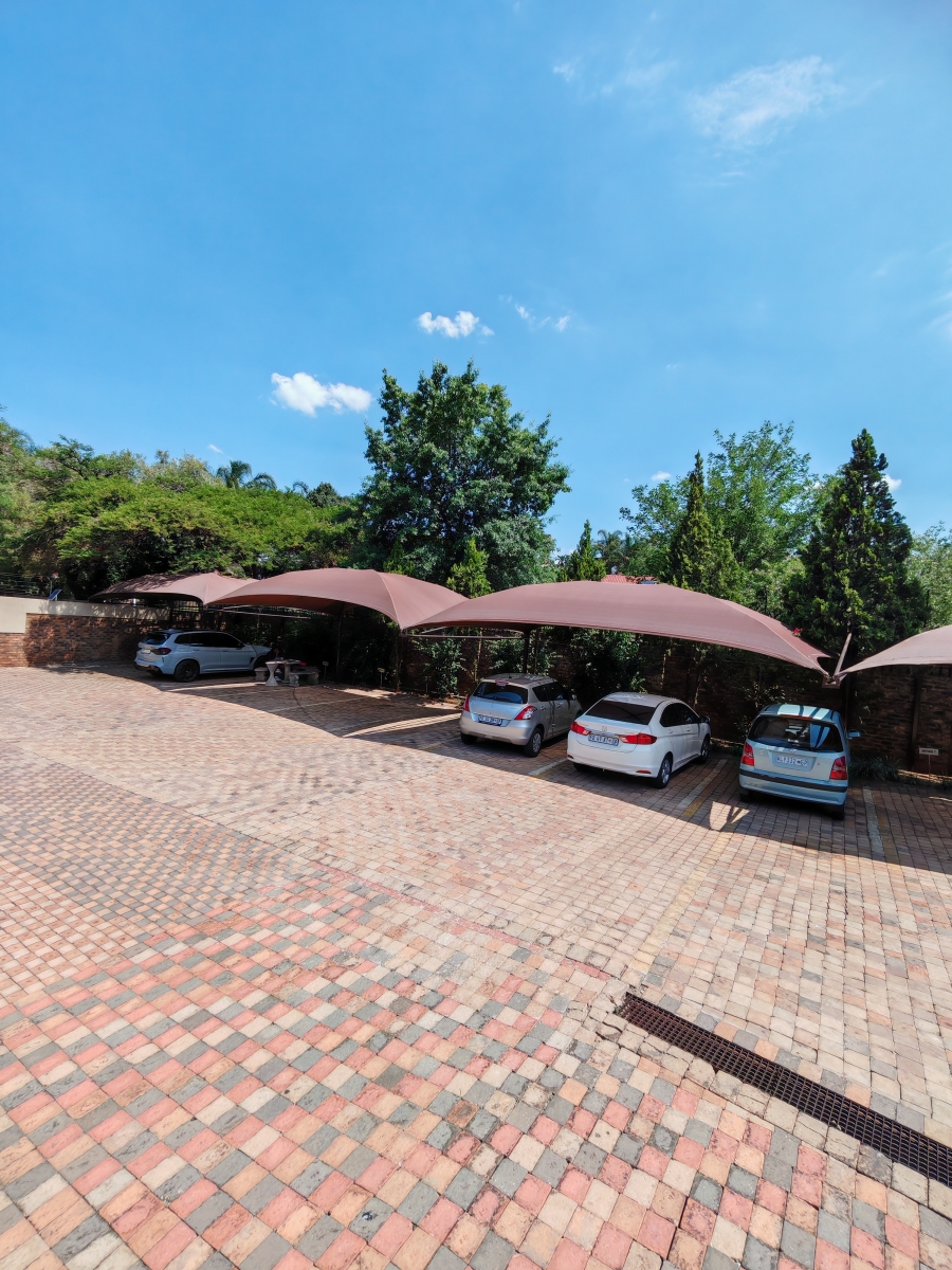 To Let commercial Property for Rent in Eldoraigne Gauteng