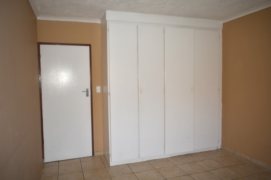 To Let 2 Bedroom Property for Rent in The Orchards Gauteng