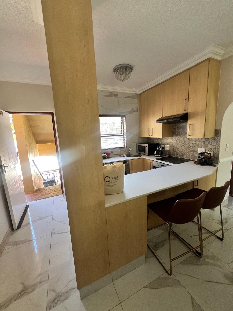 To Let 1 Bedroom Property for Rent in Morningside Gauteng