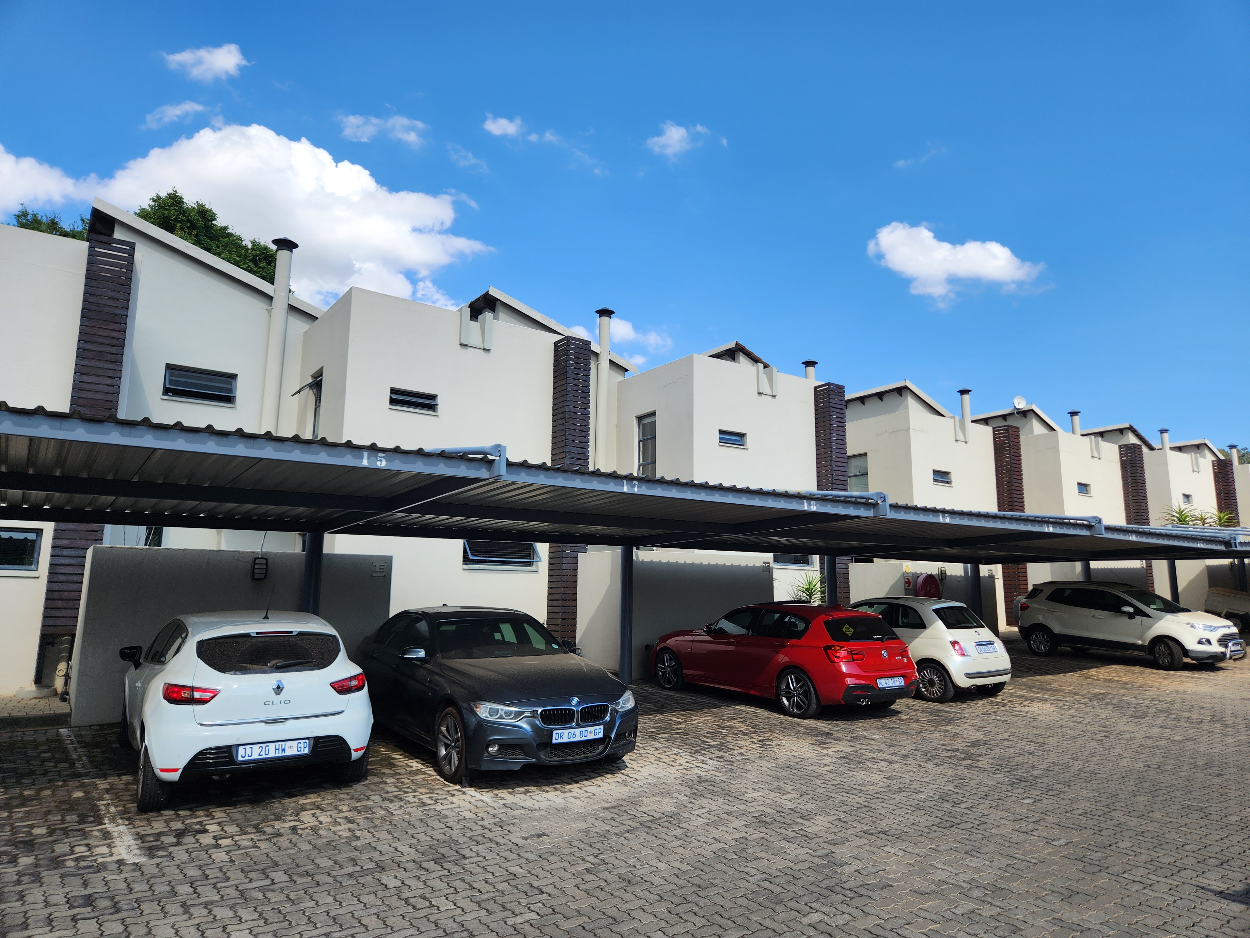 3 Bedroom Property for Sale in Die Wilgers Gauteng