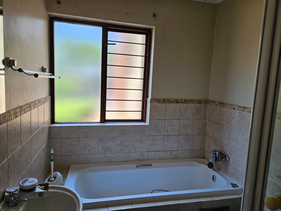 To Let 2 Bedroom Property for Rent in Montana Gauteng