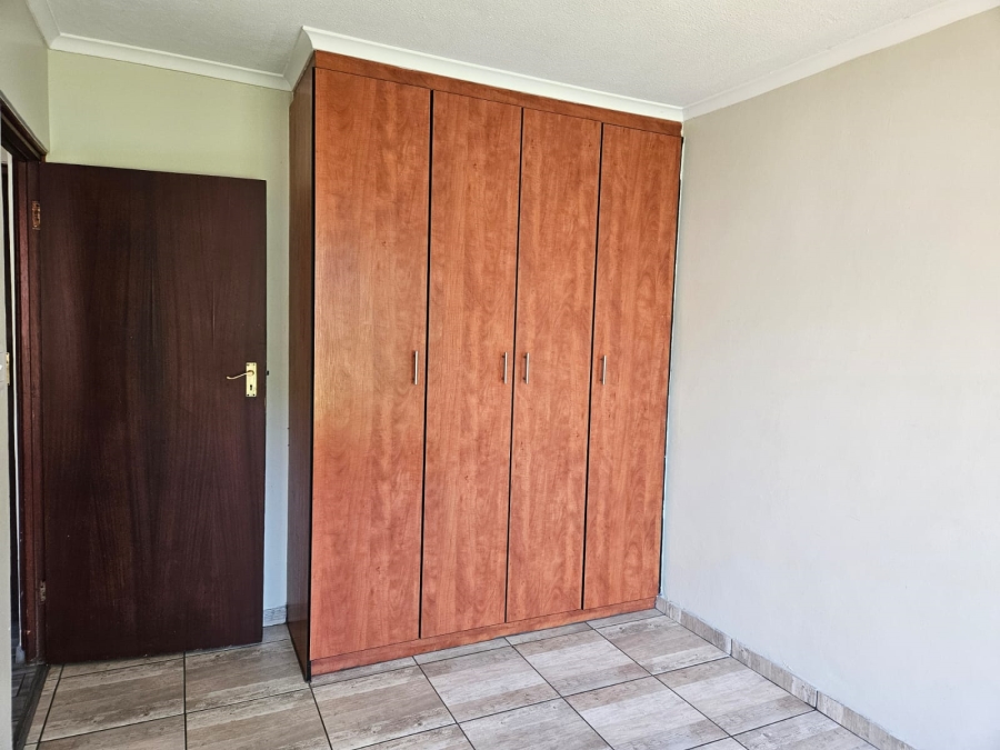 To Let 2 Bedroom Property for Rent in Montana Gauteng