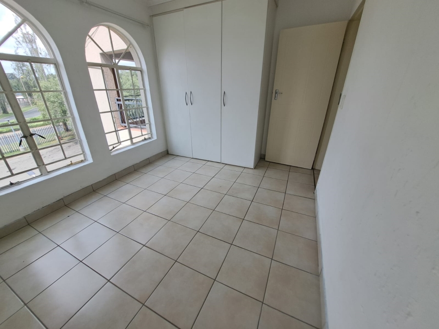 To Let 2 Bedroom Property for Rent in Noordwyk Gauteng