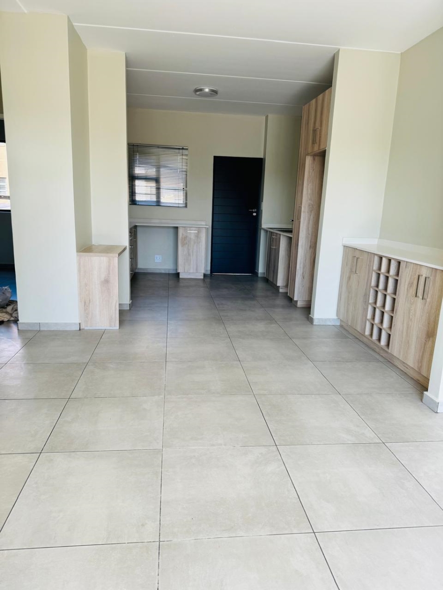 To Let 2 Bedroom Property for Rent in Kyalami Gauteng