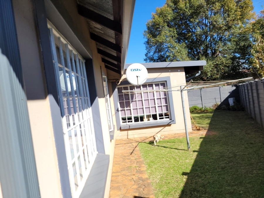 2 Bedroom Property for Sale in Meyerton Central Gauteng