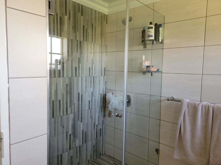 2 Bedroom Property for Sale in Meyerton Central Gauteng