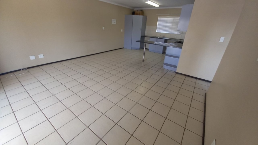 2 Bedroom Property for Sale in Bardene Gauteng