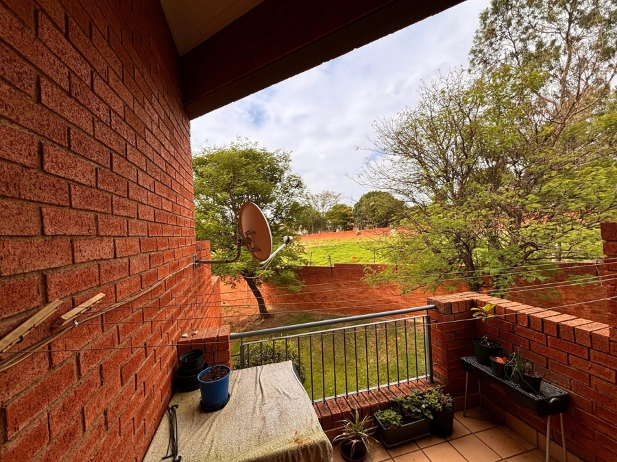 To Let 1 Bedroom Property for Rent in Wilgeheuwel Gauteng