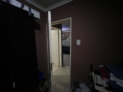 To Let 2 Bedroom Property for Rent in Bram Fischerville Gauteng