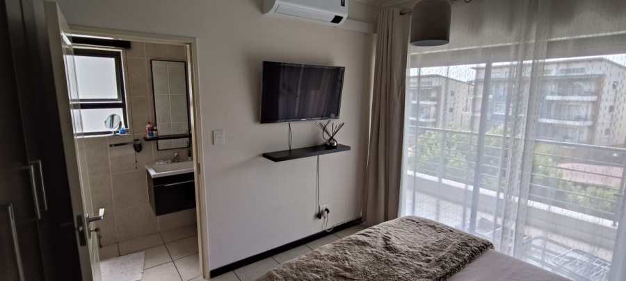 2 Bedroom Property for Sale in Greenstone Gate Gauteng