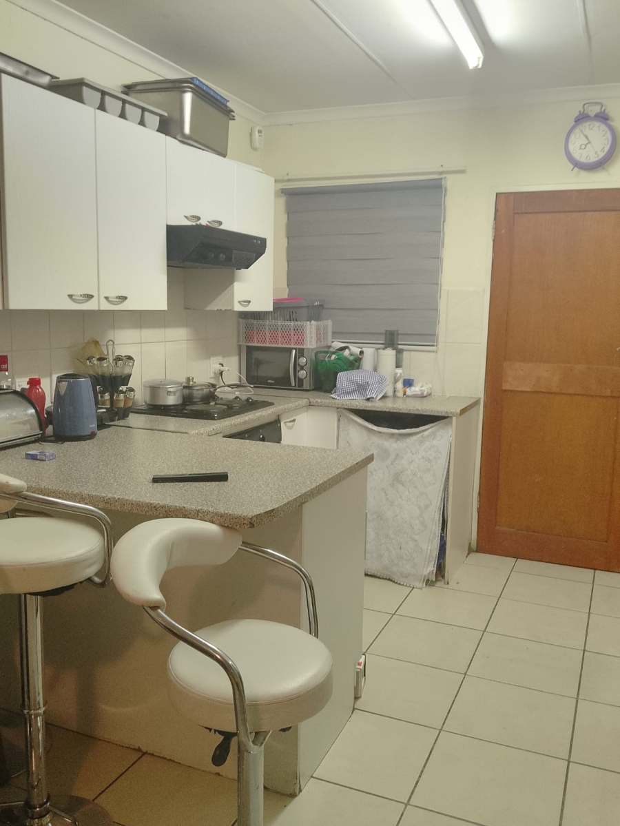 To Let 2 Bedroom Property for Rent in Ruimsig Gauteng