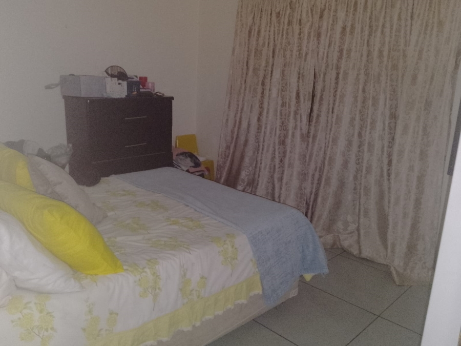 To Let 2 Bedroom Property for Rent in Ruimsig Gauteng