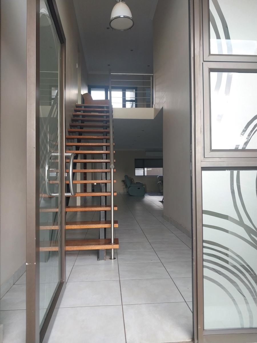 3 Bedroom Property for Sale in Boardwalk Gauteng