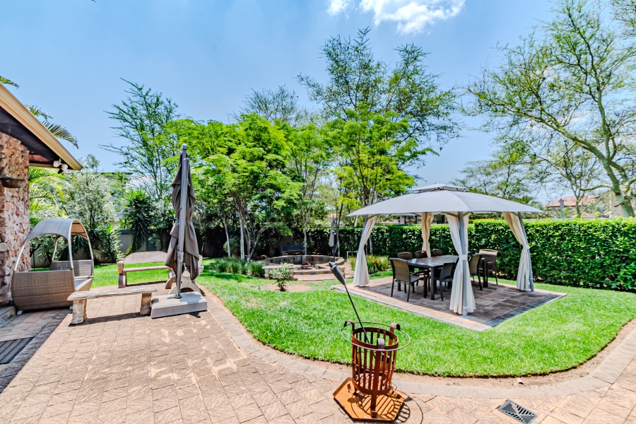 7 Bedroom Property for Sale in Zambezi Country Estate Gauteng