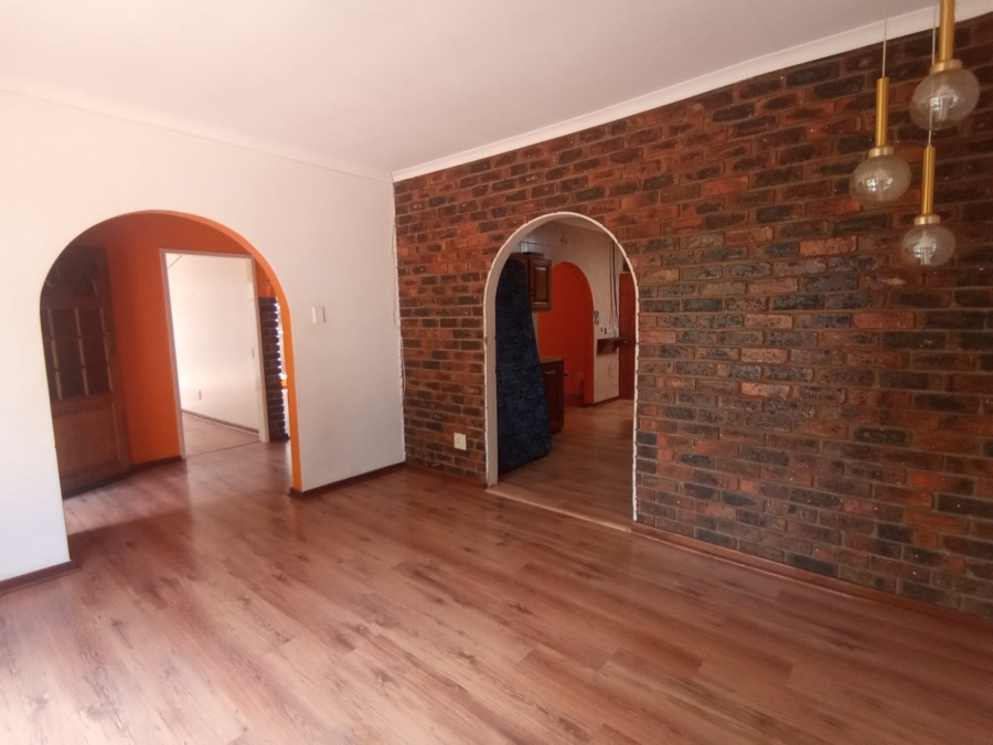 4 Bedroom Property for Sale in Risiville Gauteng