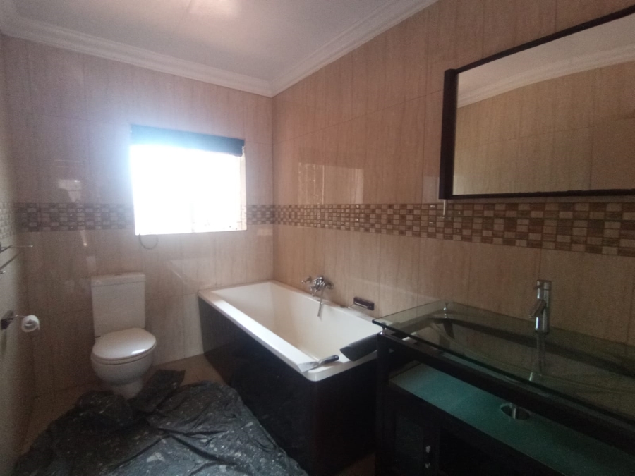 4 Bedroom Property for Sale in Risiville Gauteng