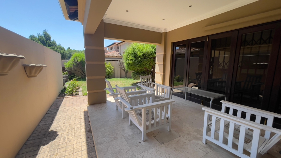 3 Bedroom Property for Sale in Three Rivers Proper Gauteng