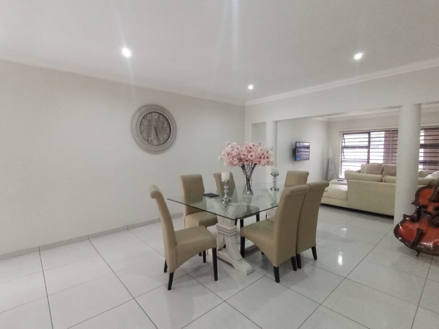 3 Bedroom Property for Sale in Three Rivers East Gauteng