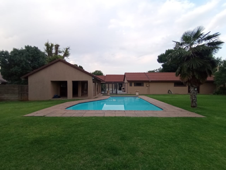 3 Bedroom Property for Sale in Three Rivers East Gauteng