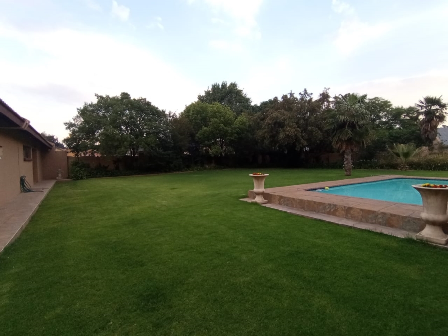 3 Bedroom Property for Sale in Three Rivers East Gauteng