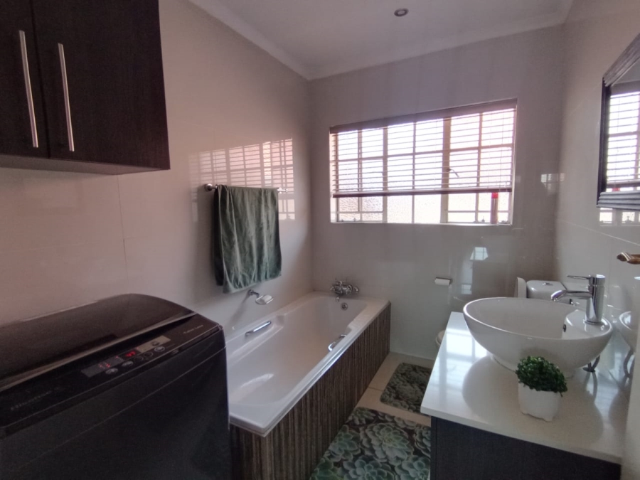 3 Bedroom Property for Sale in Risiville Gauteng