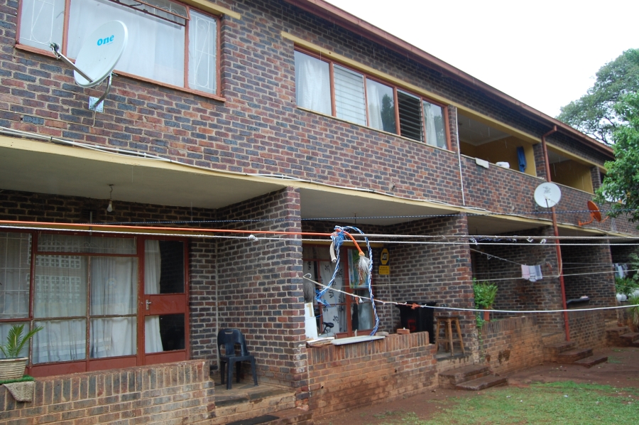 2 Bedroom Property for Sale in Windsor East Gauteng