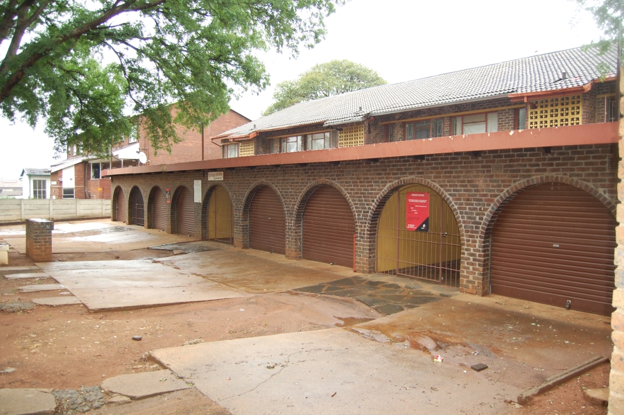 2 Bedroom Property for Sale in Windsor East Gauteng