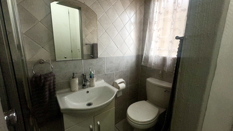 2 Bedroom Property for Sale in Highveld Gauteng